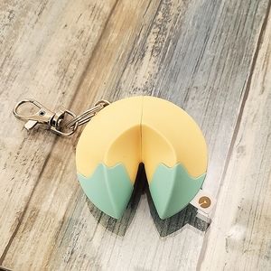 Chinese fortune cookie keychain